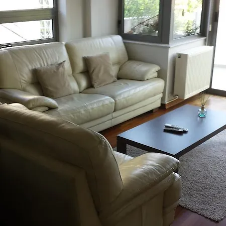 Alex 3 Bedrooms Duplex With Shared Pool Larnaca