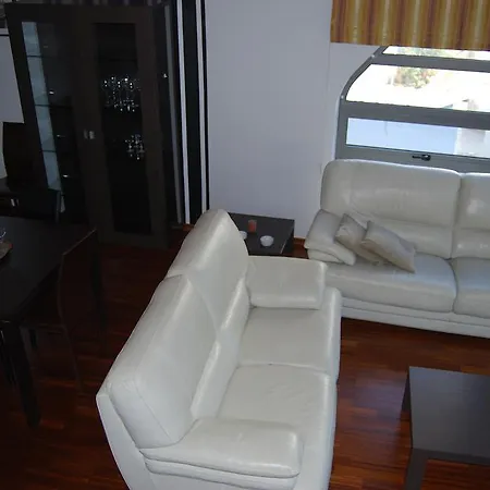 Apartment Alex 3 Bedrooms Duplex With Shared Pool Larnaca