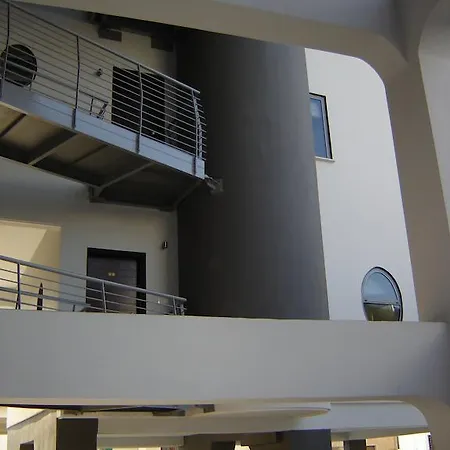 Apartament Alex 3 Bedrooms Duplex With Shared Pool Larnaca
